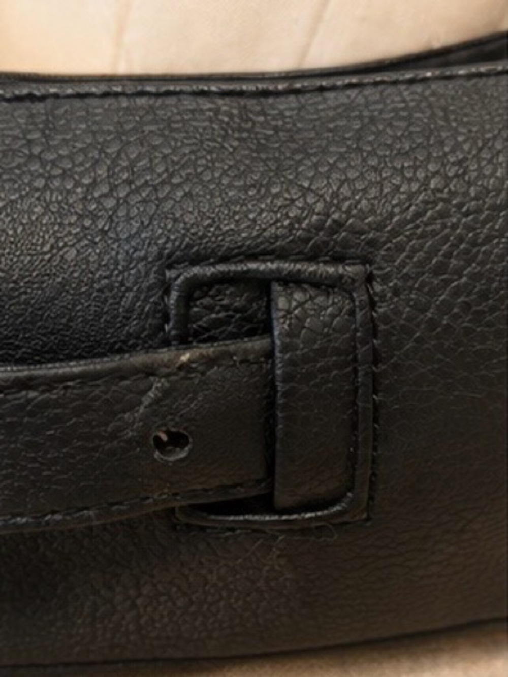 Matt & Nat Black Vegan Leather Messenger / Shoulder Bag - Picture 5 of 5